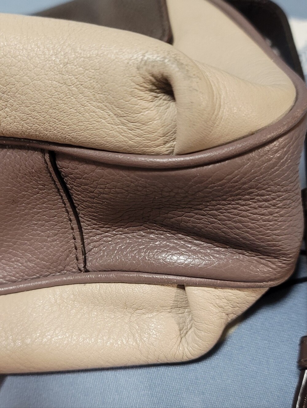 Marc by Marc Jacobs Taupe/Brown Pebbled Leather Shoulder/Crossbody Bag - Picture 8 of 16